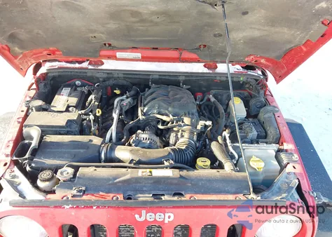 2015 Jeep Wrangler Unlimited Rubicon z USA, uszkodzony, nr VIN 1C4BJWFG8FL537204